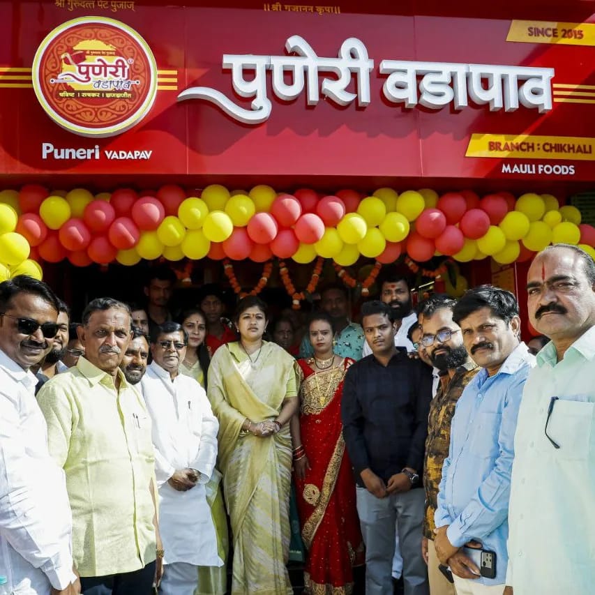 Puneri Vadapav 4