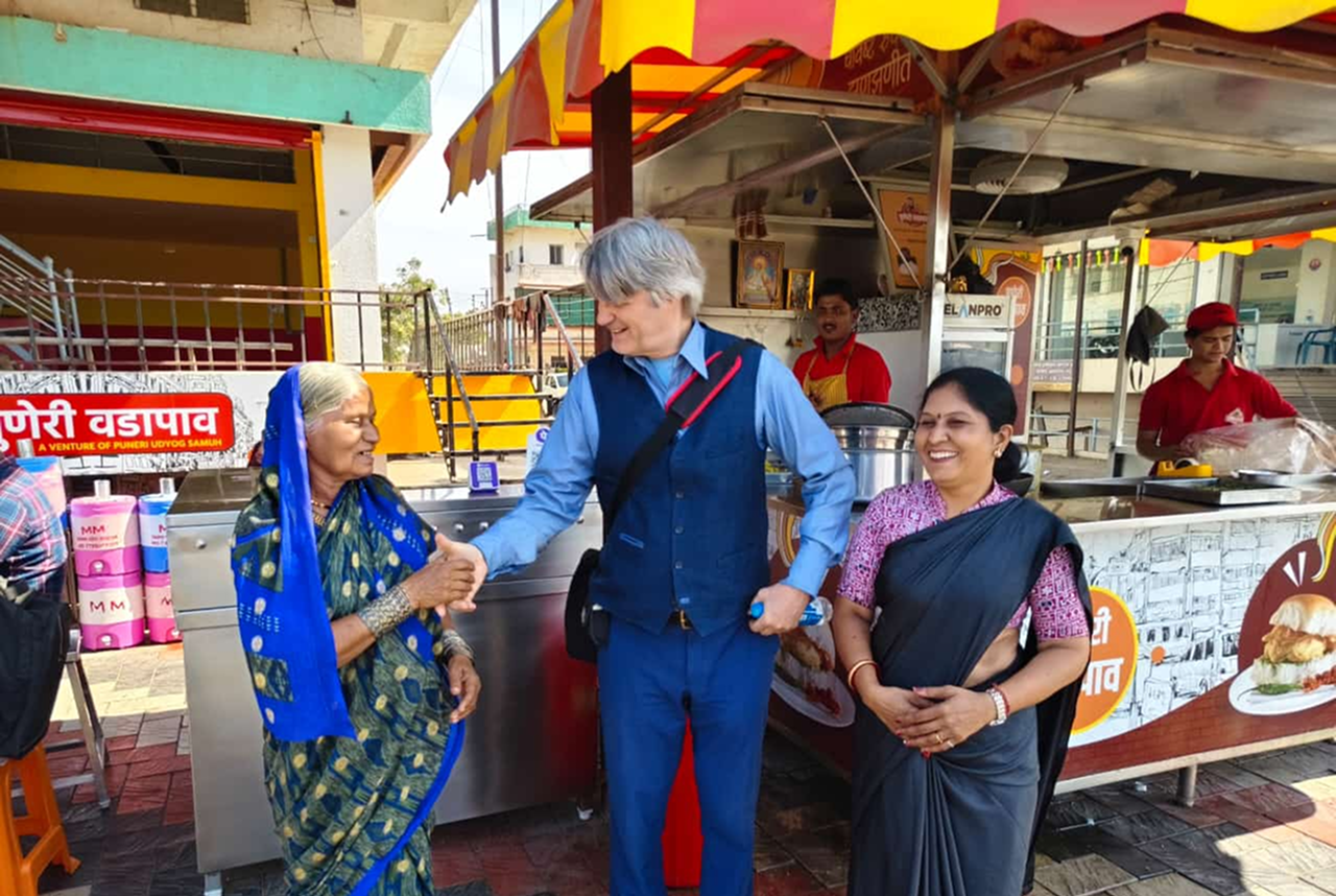 Puneri Vadapav 4